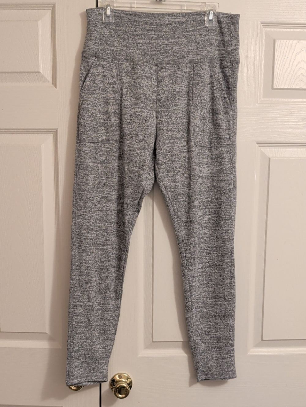 a new day Heather Light Gray Knit Lounge Leggings NWOT
